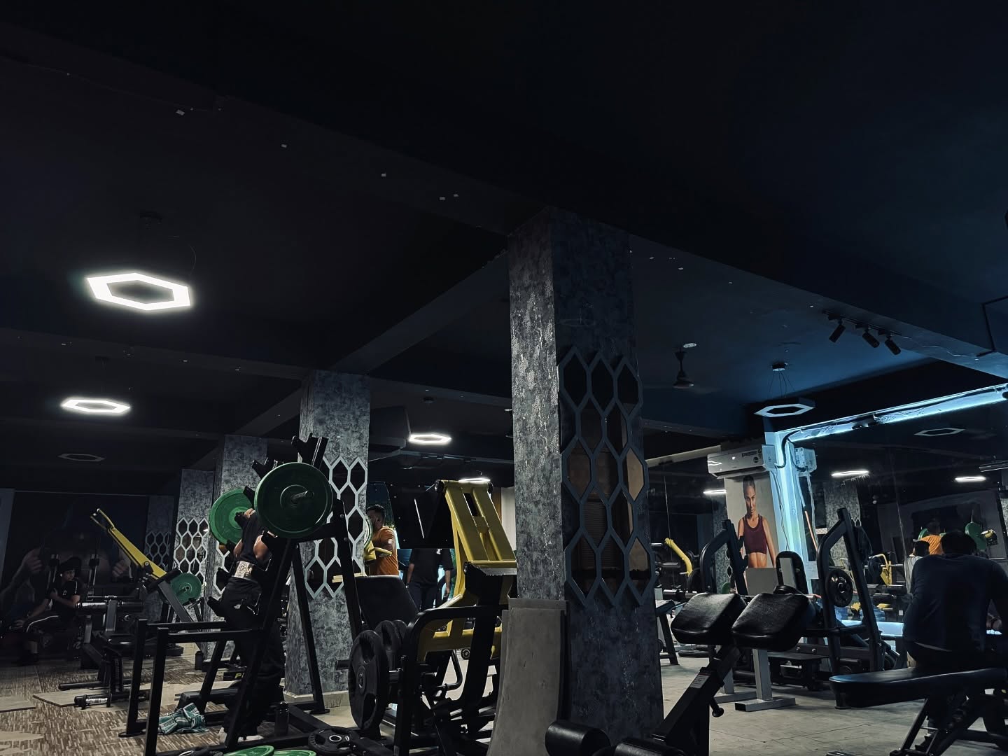 Fitness 007 Equipment Floor